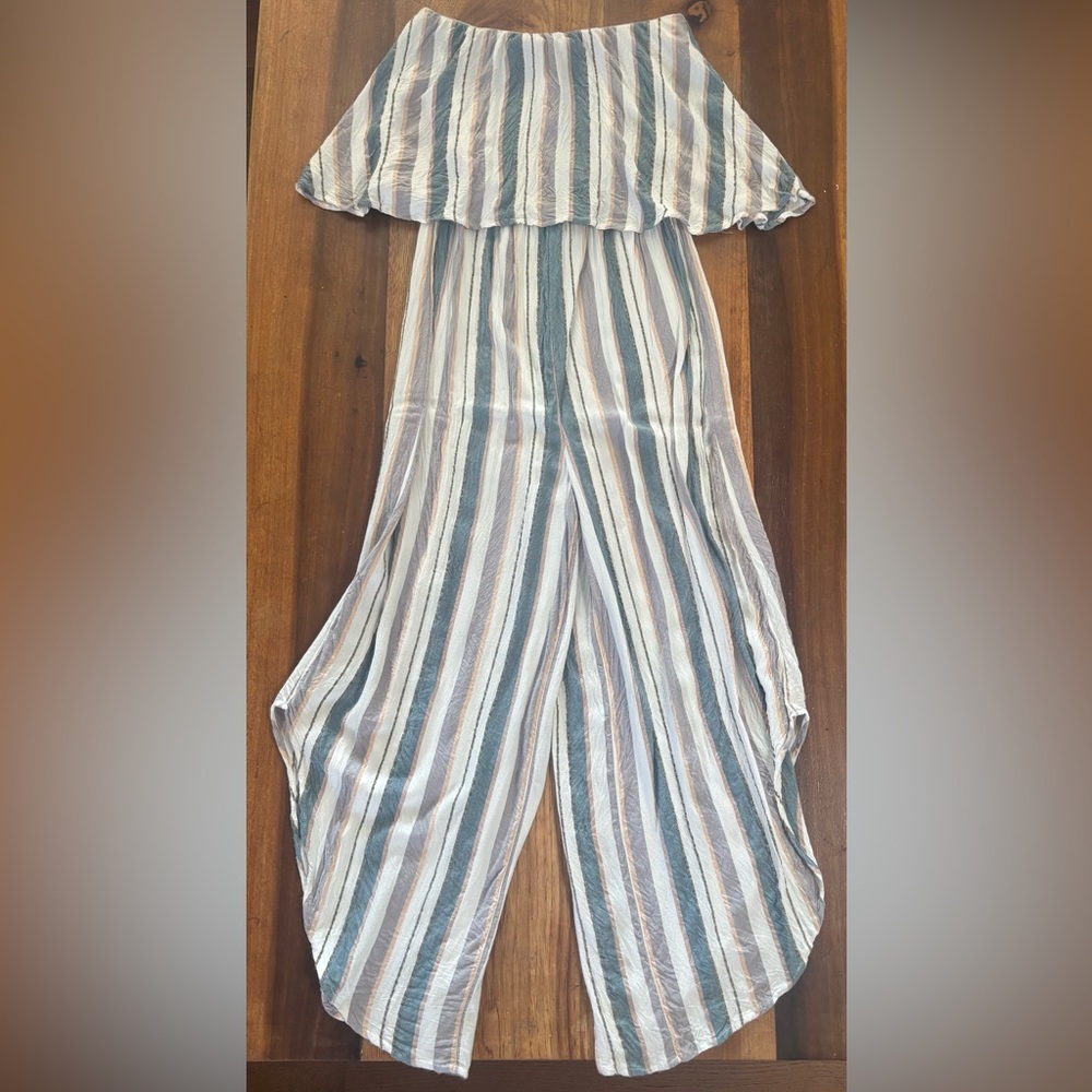 O’Neill Boho Off Shoulder Flowy Striped Jumpsuit White Small Beach Vacation